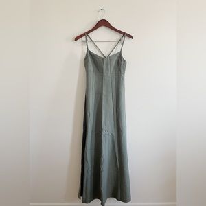 Theory “Haranna” Linen Blend Maxi Dress in Faded Army, Size 4
